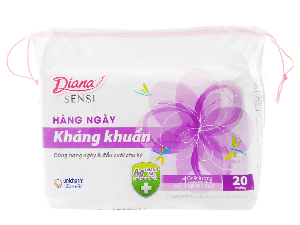 Băng vệ sinh hàng ngày Diana Sensi kháng khuẩn 20 miếng