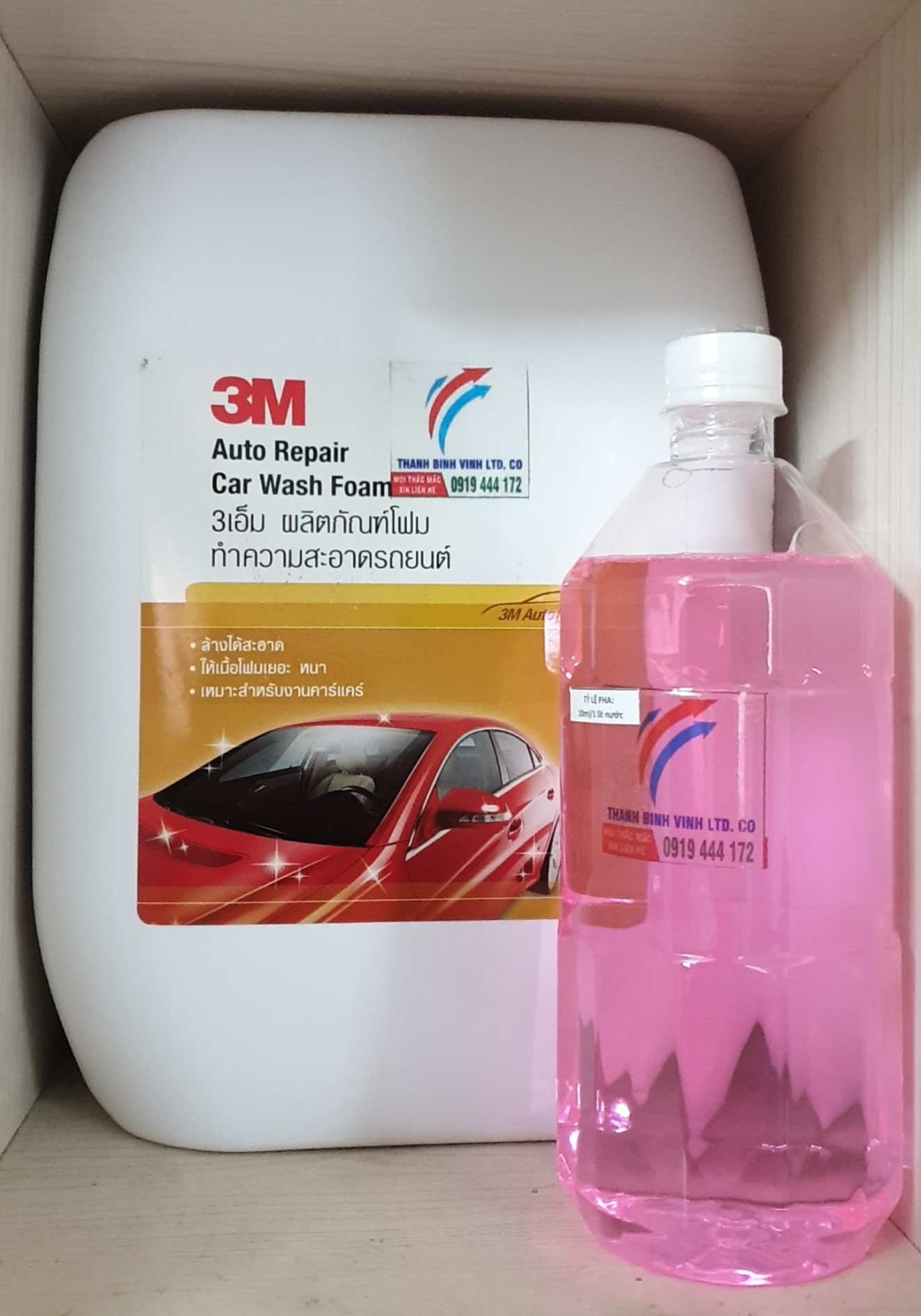 Xà bông bọt tuyết rửa xe  3M chai bán lẻ 1 lít (Car Wash Foam)