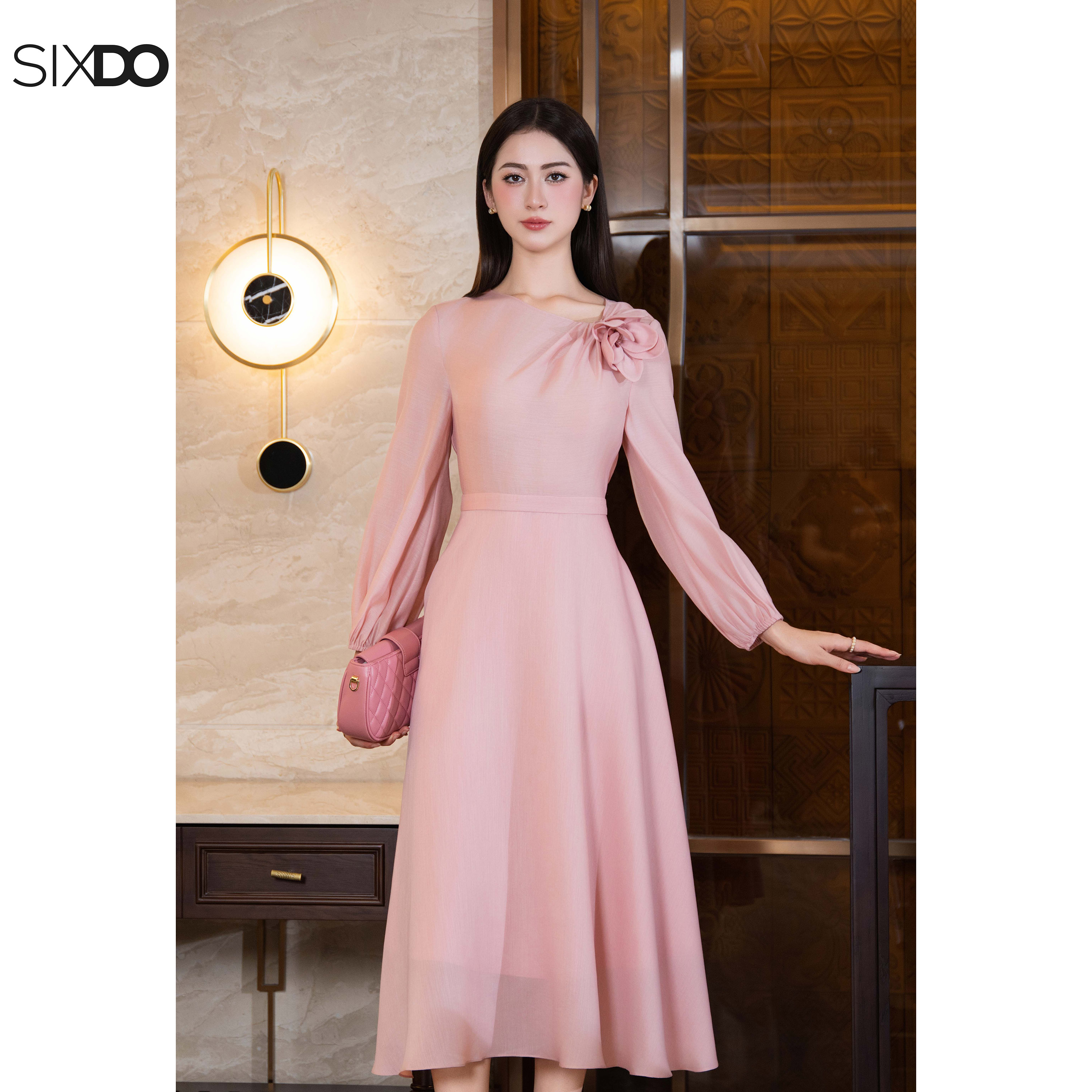  Đầm xòe tơ organza dài tay phối hoa 3D SIXDO  Pink 3D Flower Organza Flared Dress  
