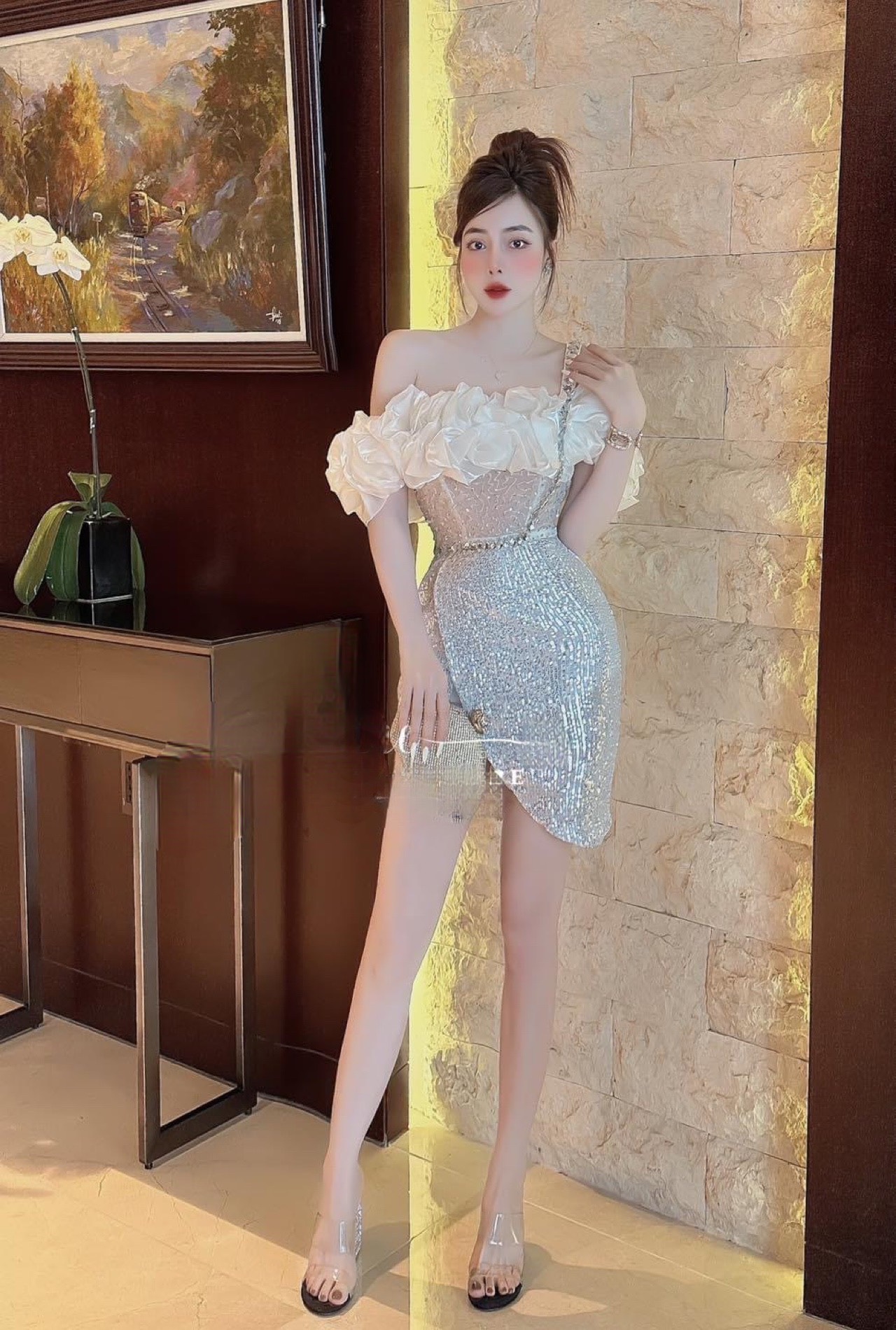 HOÀN TIỀN 15% - Đầm body dự tiệc xẻ đùi kết dây đá sang trọng TRIPBLE T DRESS - size S/M/L - MS244V