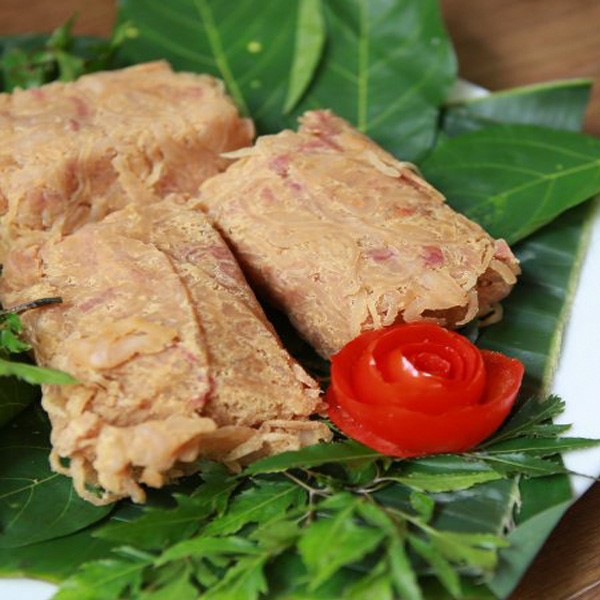 Nem bùi truyền thống vị ngon ngọt, thơm bùi ăn nhậu cực hấp dẫn