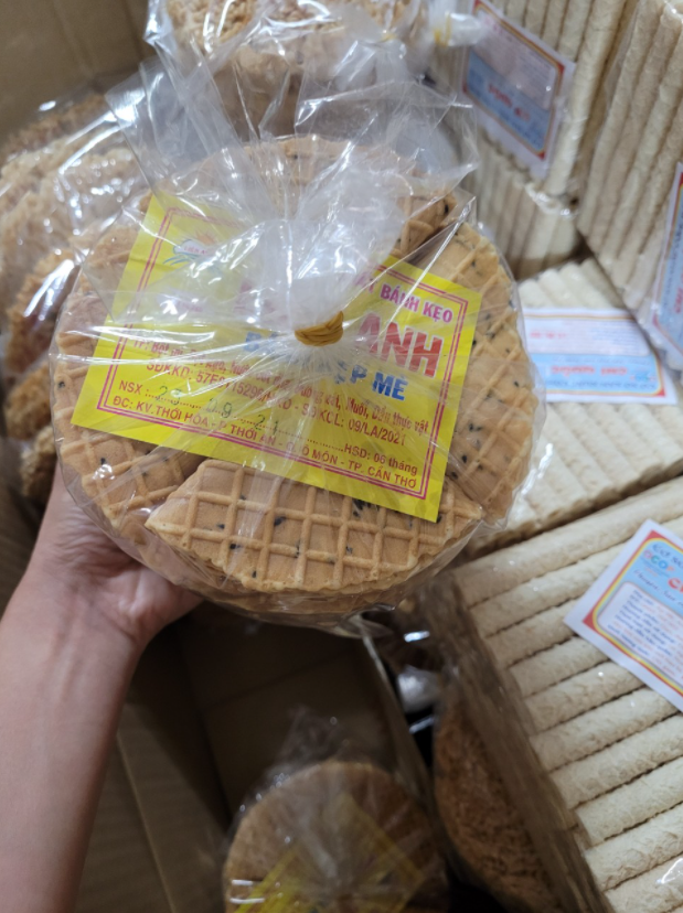 Bánh kẹp mè Cần Thơ truyền thống