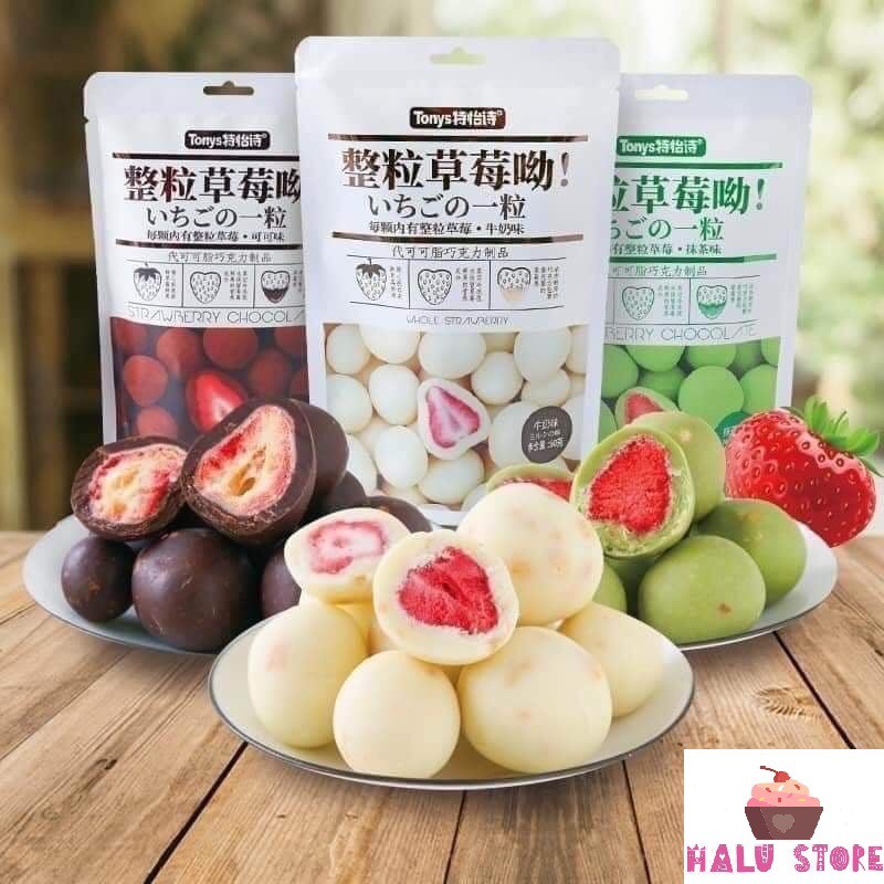 Socola bọc dâu tây sấy lạnh gói 60gram Vị Sô cô la truyền thống / Sữa / Trà Xanh