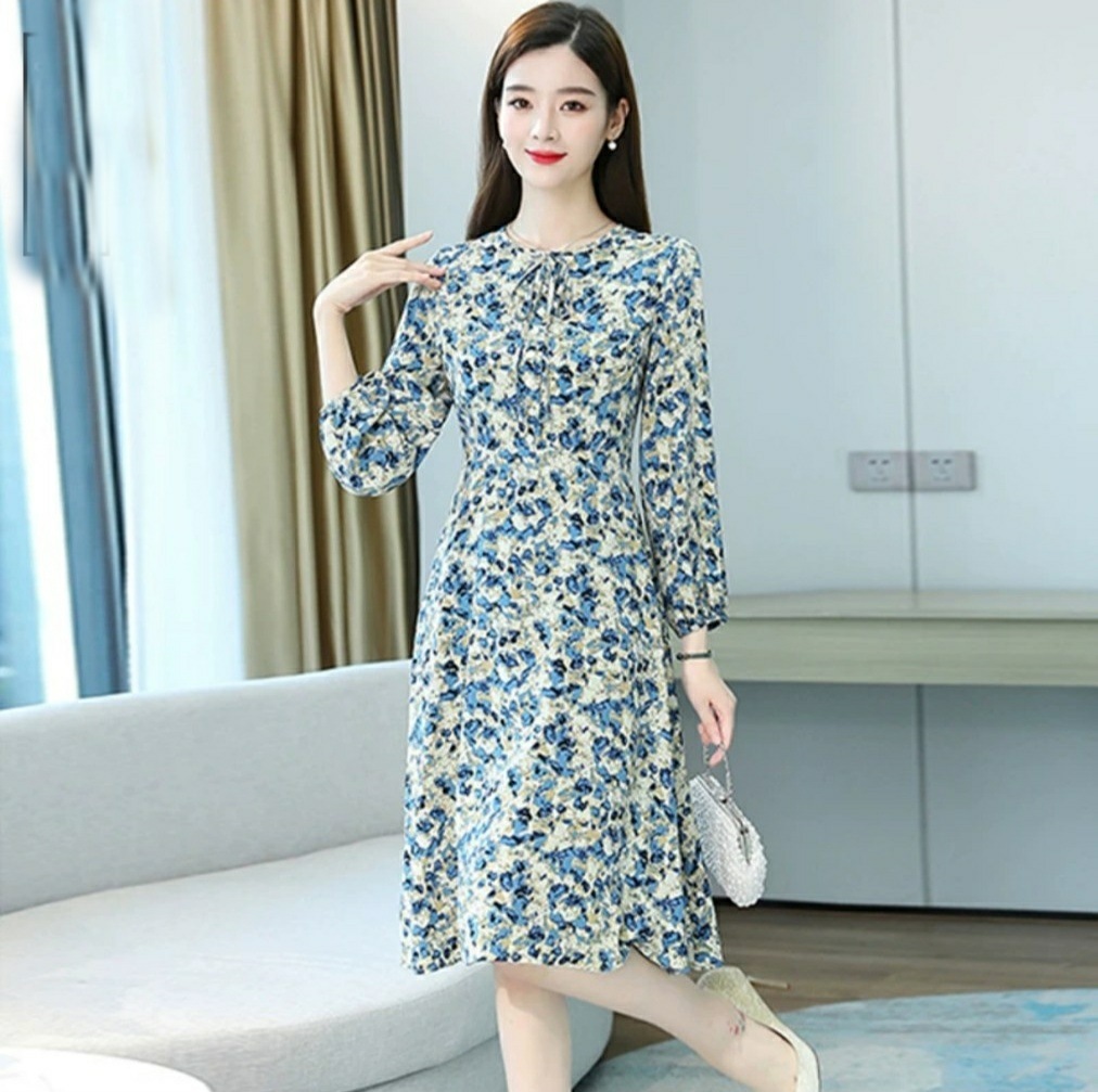 Đầm váy lụa thiết kế cao cấp in họa tiết hoa nhí