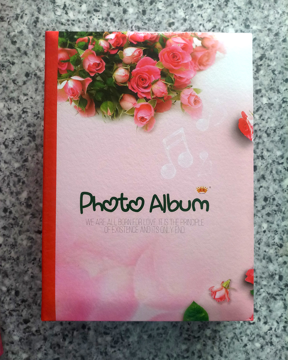 Album đựng hình 15x21 . Giao màu album ngẫu nhiên.