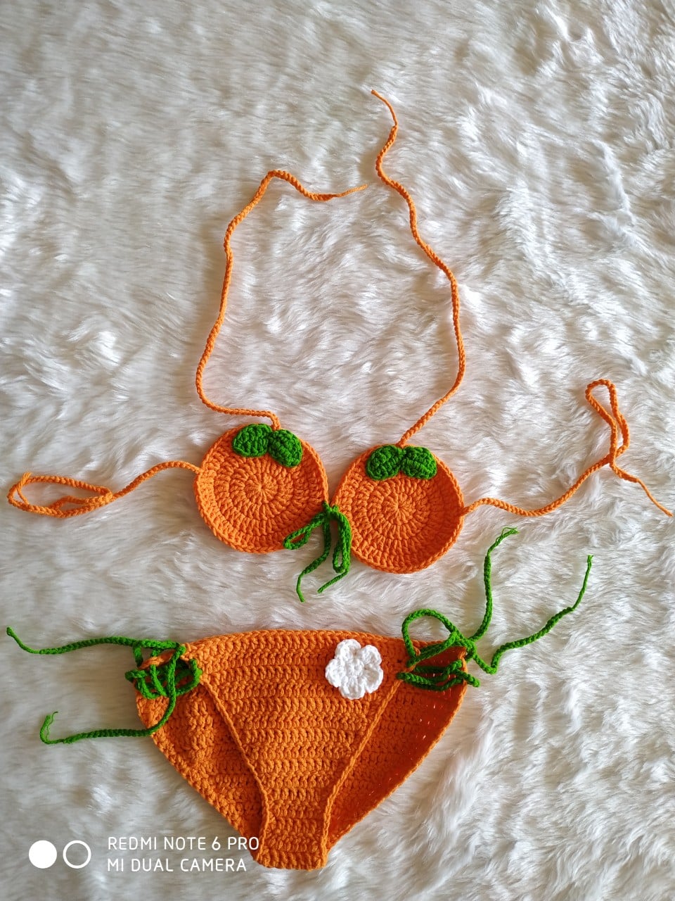 Set bikini len quả cam cho bé