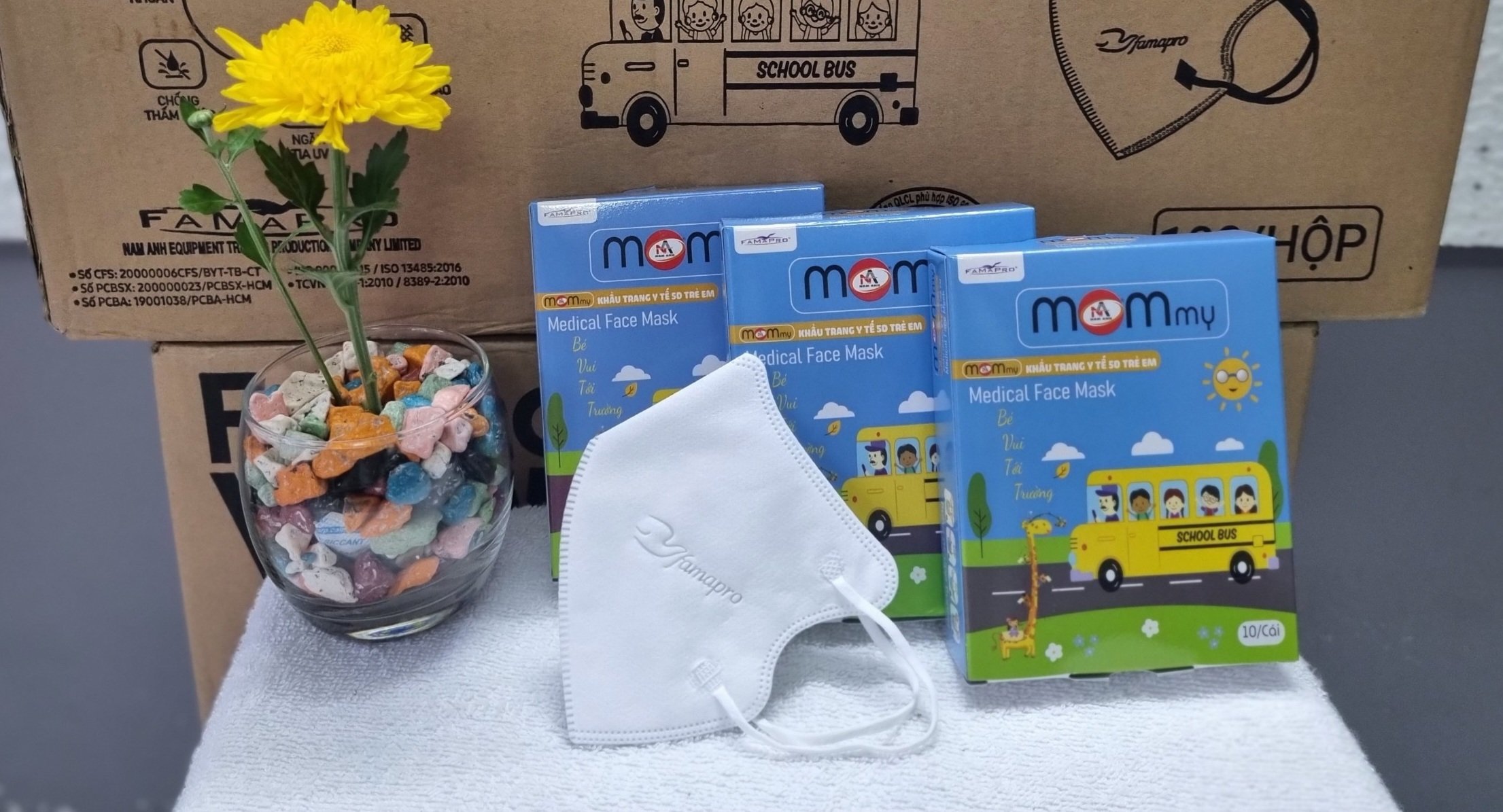COMBO 500 cái Khẩu trang Y tế FAMAPRO MOMMY (Tiểu học) - Khẳng định thương hiệu "BÉ XINH" (50 Hộp)