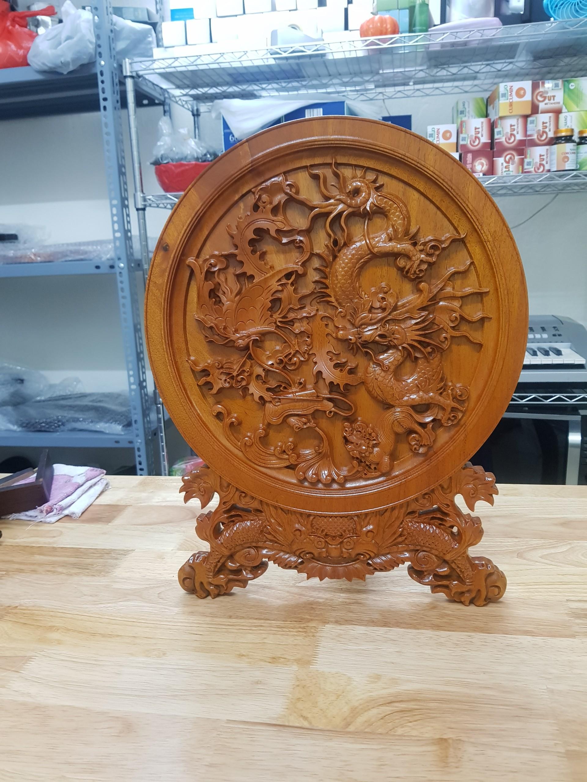 01 Tranh Đĩa Gỗ Gụ Đục Trạm Tứ Linh: Long - Lân - Quy - Phụng (Không lọng - Vành trơn)