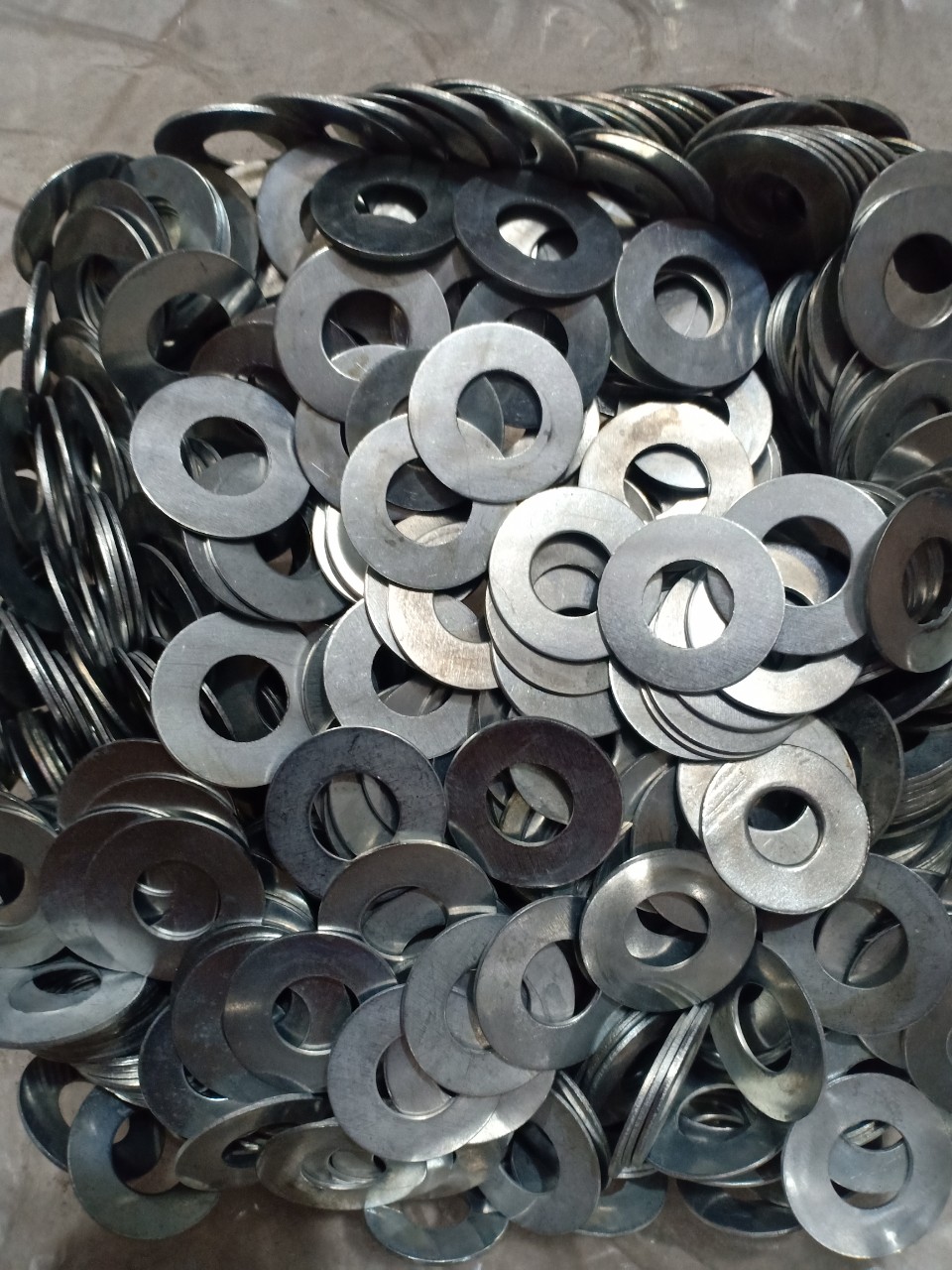 100gram Lông đền, vòng đệm loại mỏng lỗ 4li 5li 6li 8li 10li 12li 14li 16li nhiều size dùng cho bù long và ốc