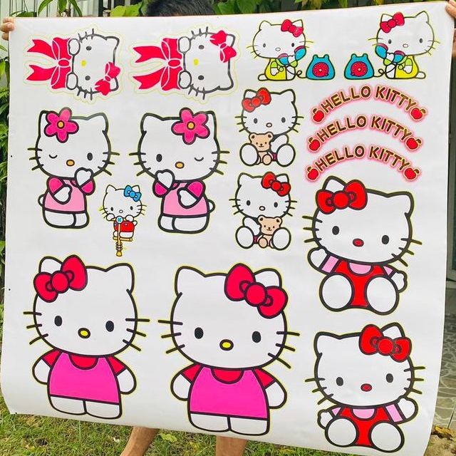 tem dán xe tải hello kitty
