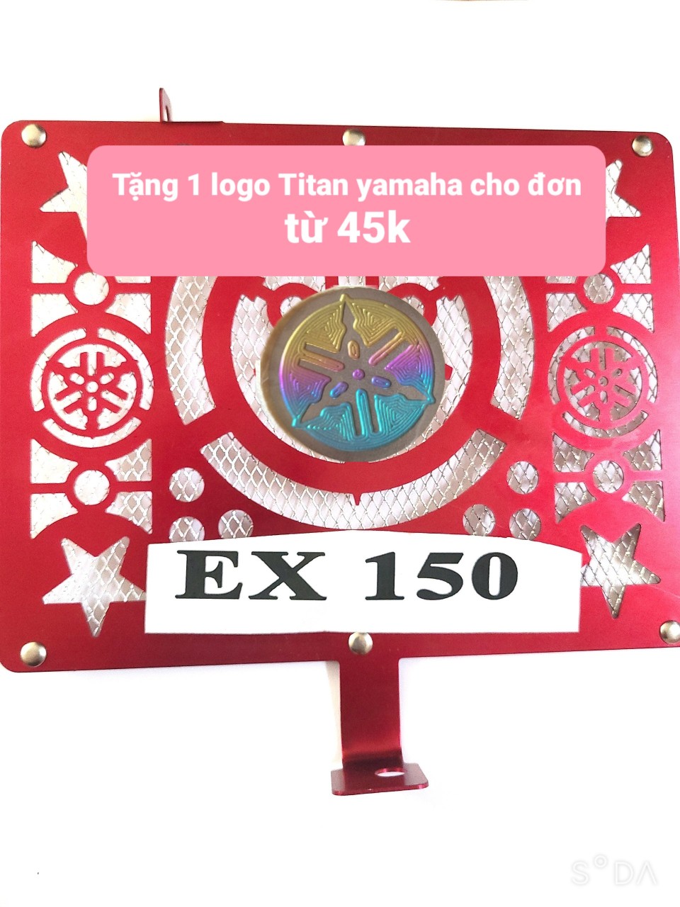 Mua 1 tặng 2 két nước xe máy exciter 150+ 1 logo yamaha titan + 1 móc u màu