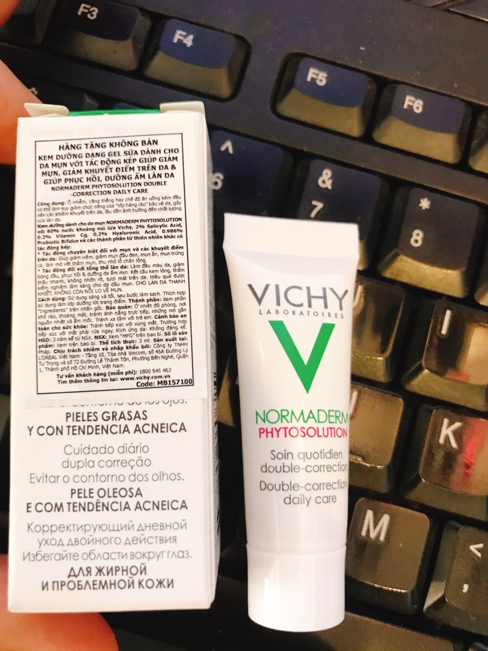 Kem dưỡng giảm mụn và thâm Vichy Normaderm Phytosolution 3ml