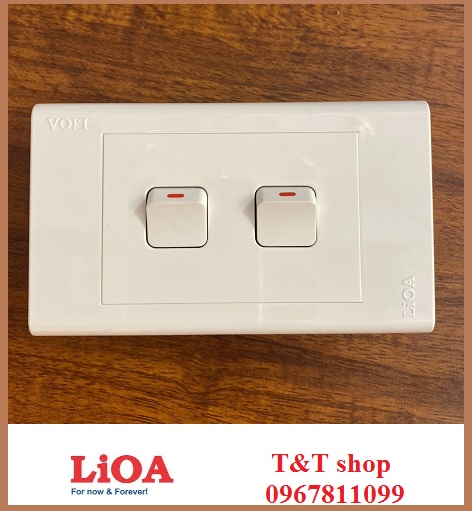 Mặt 2 lỗ với 2 hạt công tắc vuông