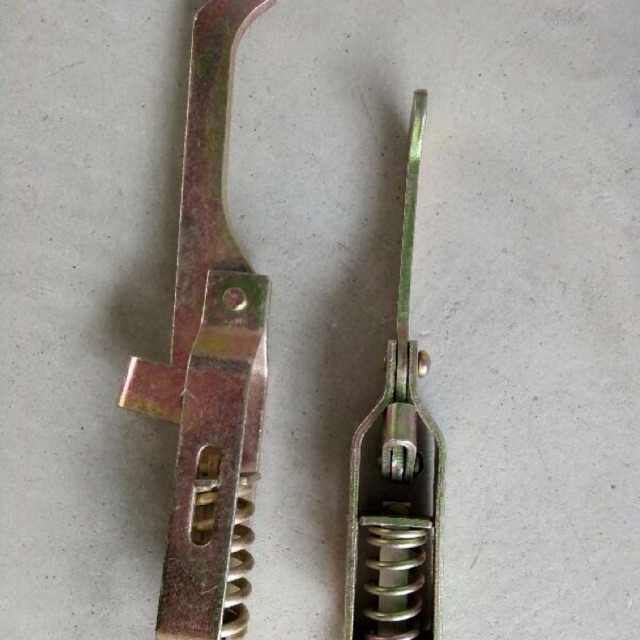 KHOÁ THÙNG Ô TÔ KHOÁ Ô TÔ