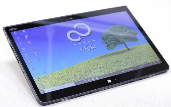 Arrows tab q775/k . có màn cảm ứng full hd / core i5-5300u/ ổ ssd128g/ ram 4gb/ bút cảm ứng chính hãng / màn 13.3 inch
