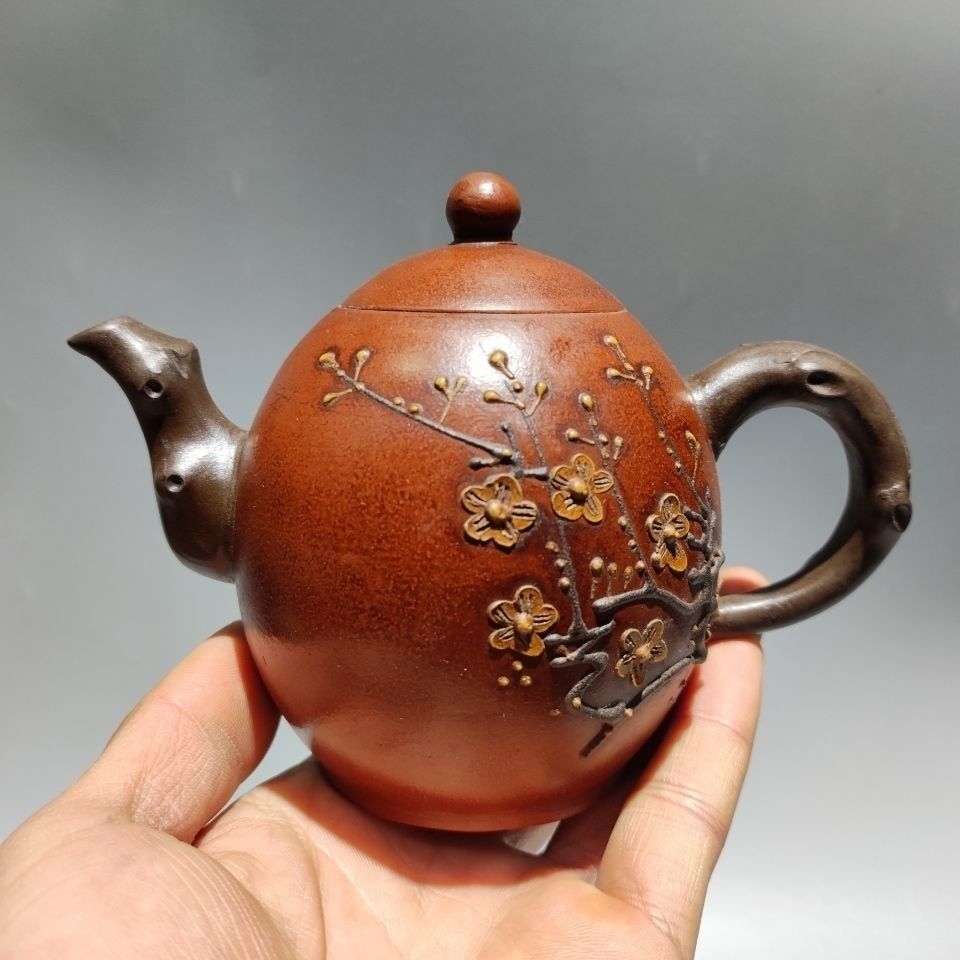 Yixing antique purple clay teapot special price processing Huanglongshan original mine Zhou Guizhen plum blossom dragon egg teapot collection 340cc