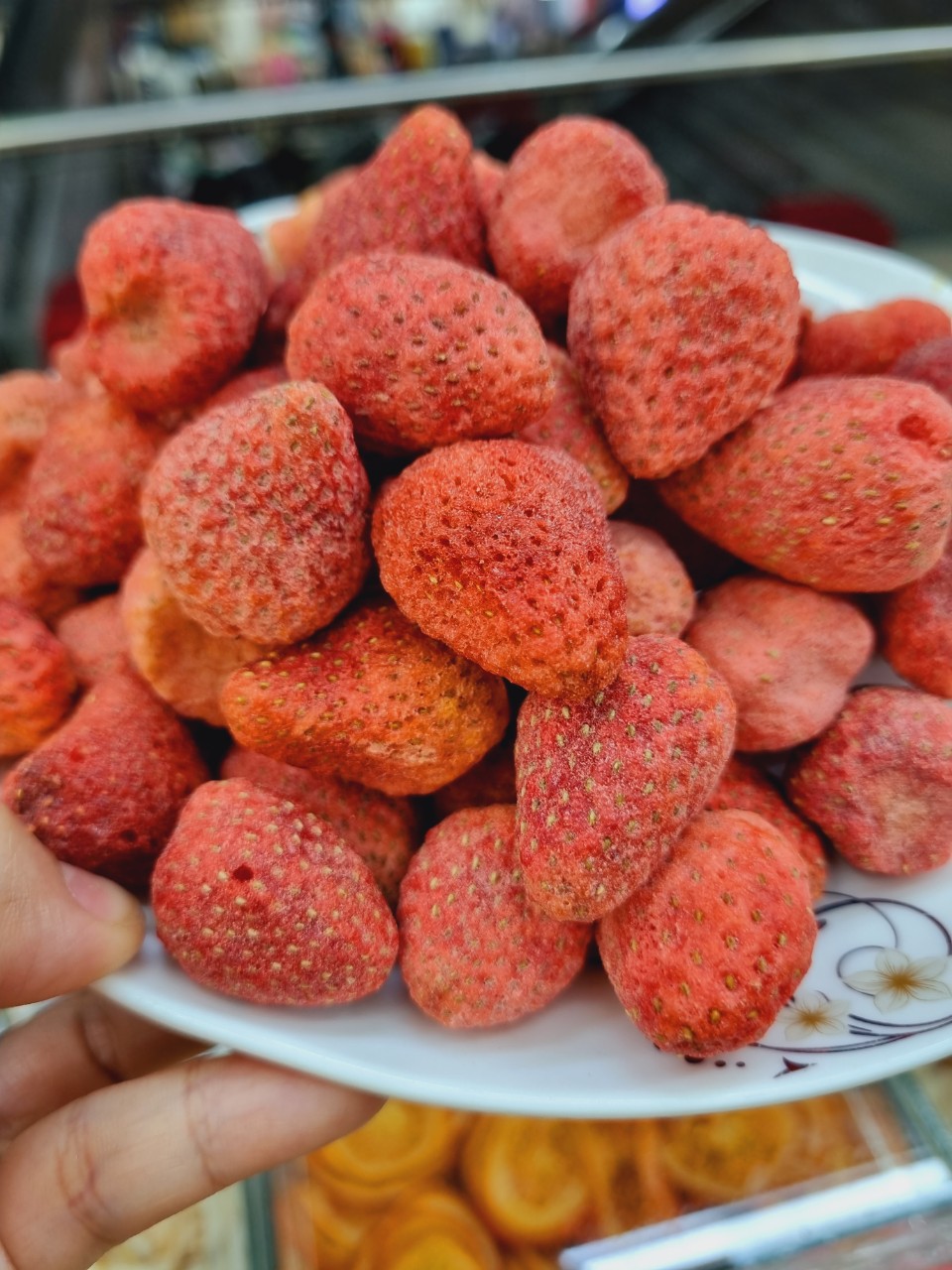 200gr dâu tây sấy giòn nguyên chất - giòn rụm - không đường