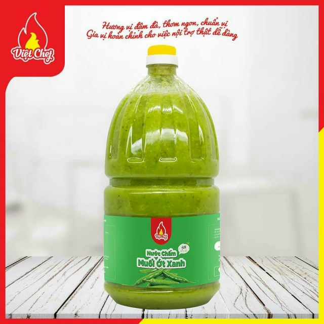Nước chấm muối ớt xanh Việt Chef- chấm hải sản can 2L