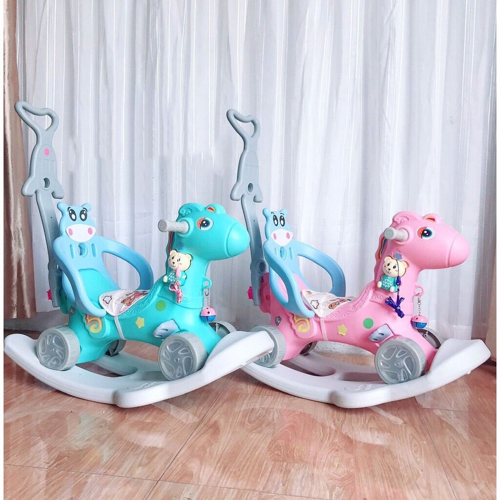 Ngựa bếp bênh chòi chân 3in 1 cho bé có bánh xe tay đẩy có nhạc