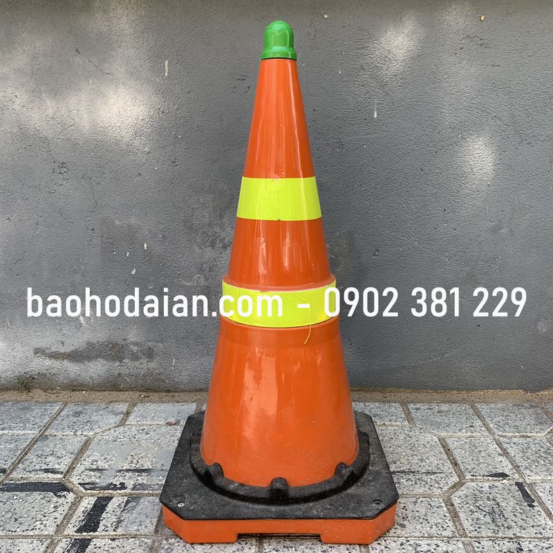 Cọc tiêu nhựa phản quang hình nón - GT.53