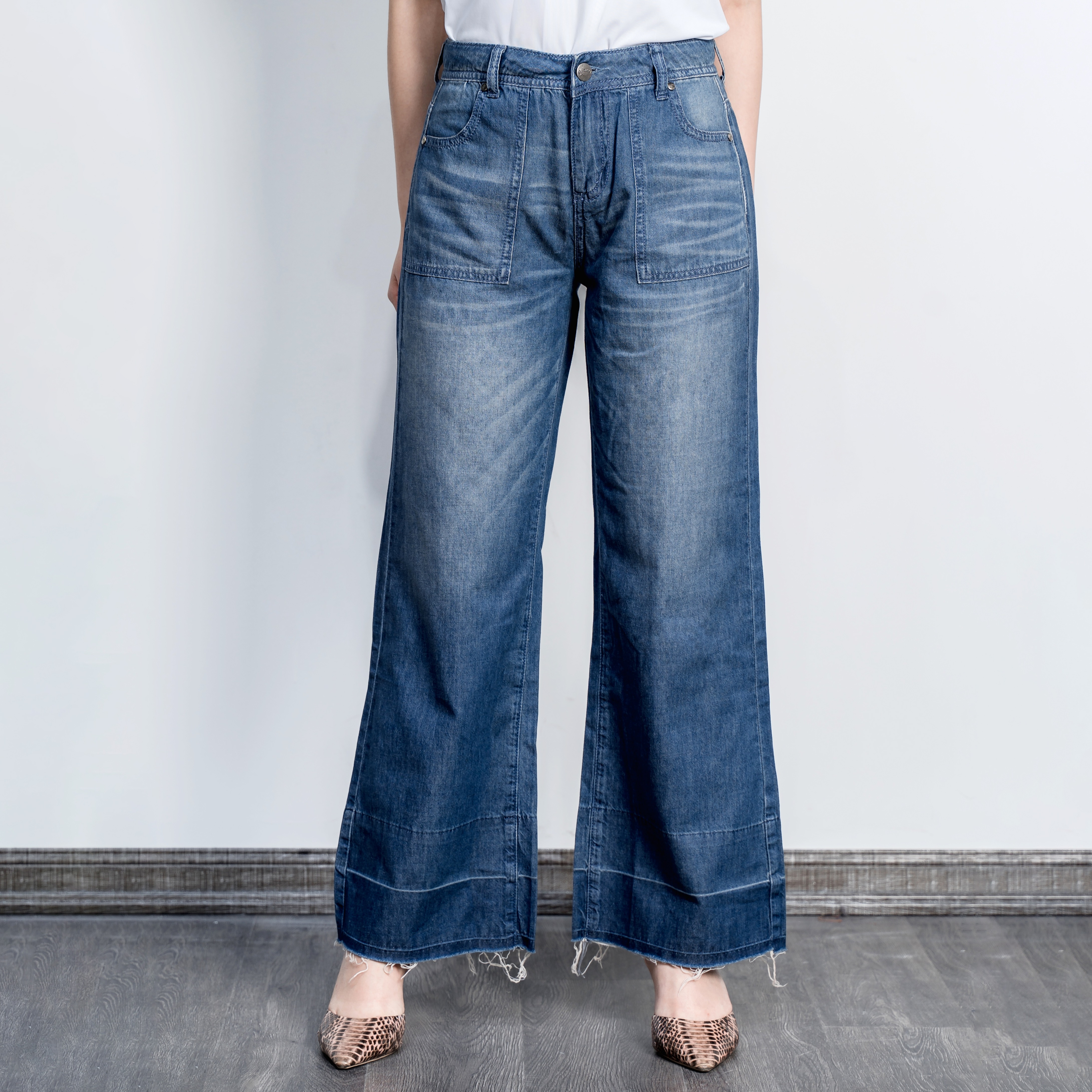 Quần Jean O.jeans - Relax Ống Loe Lưng Cao Nữ - 5QDJW5010033