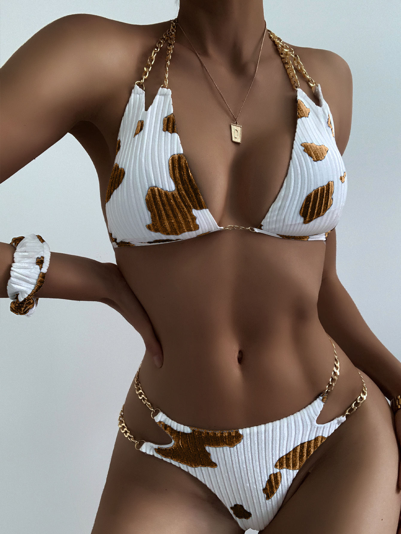 Bikini đốm beo nâu phối xích sexy