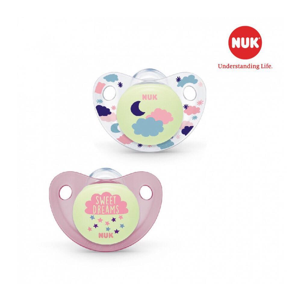Ti giả nuk night/day silicone 0-6m, 6-18m, 18-36m