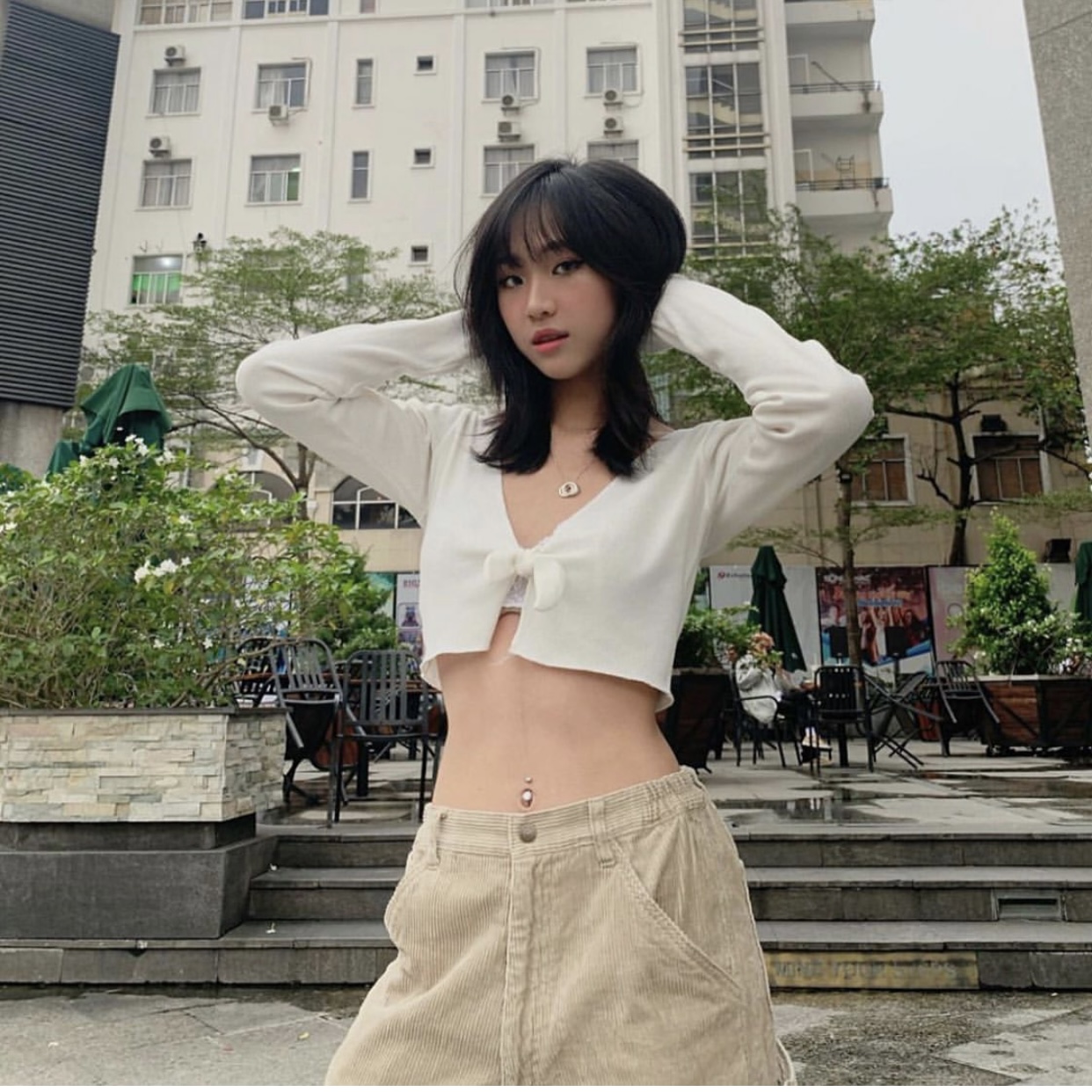 Mẫu mới áo cột nơ tay dài màu trắng màu đen freesize dưới 55kg @carrotxinhdep
