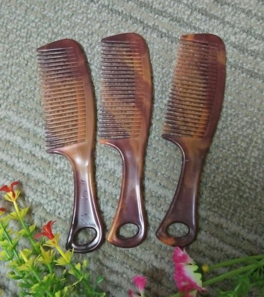 [HCM]1 cây Lược Mini Chải Tóc Bỏ Túi Tiện Lợi