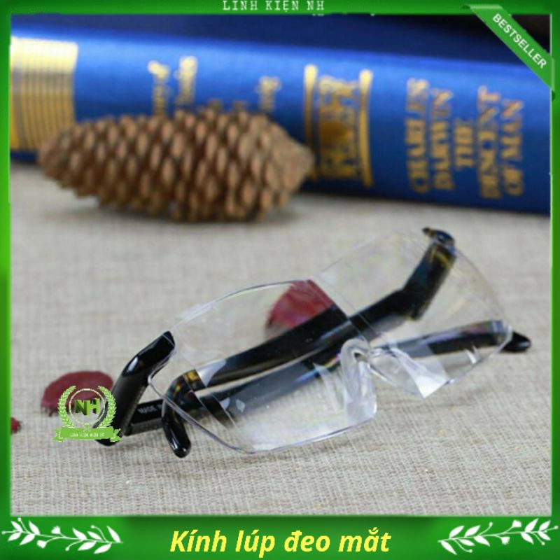 Kính lúp đeo mắt cho người già
