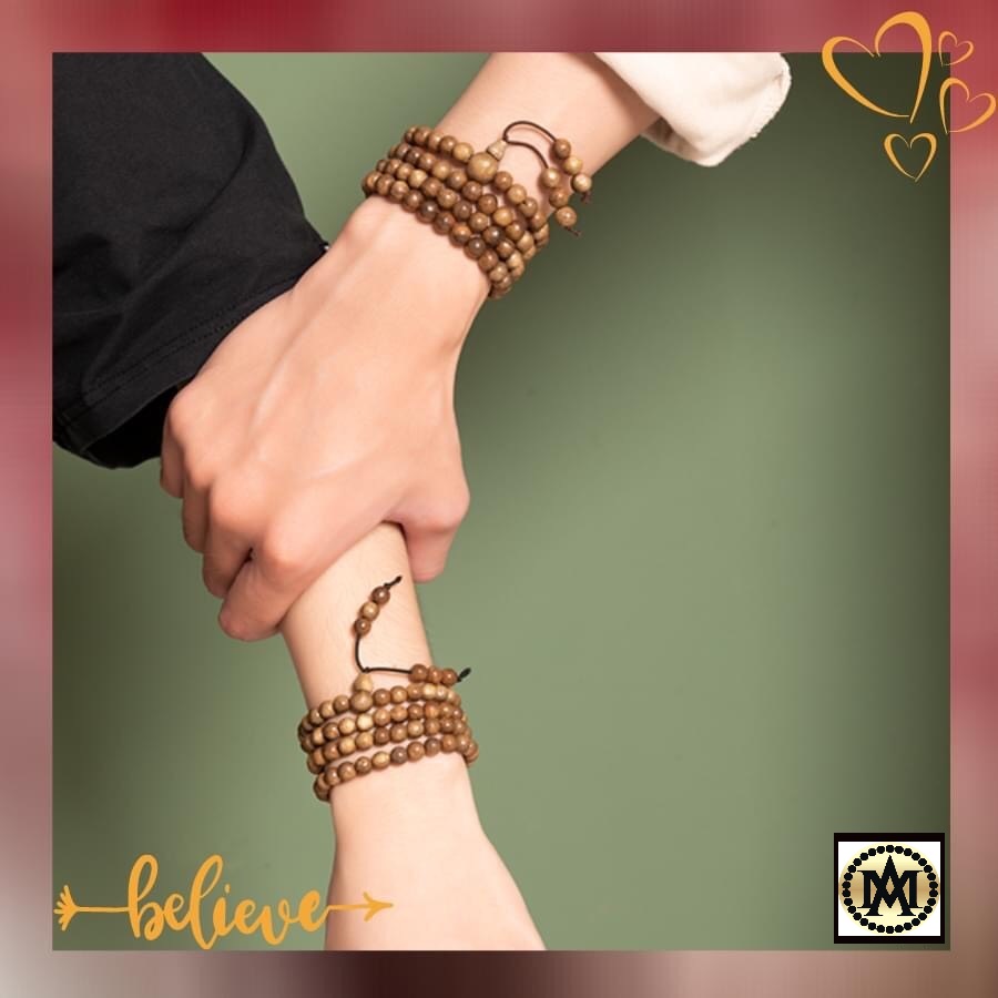 Bộ 2 vòng tay trầm hương 108 hạt cho nam nữ. Vòng trầm 108 hạt 6mm, 8mm cho cặp đôi. Chuỗi 108 hạt trầm hương mang may mắn, tài lộc!