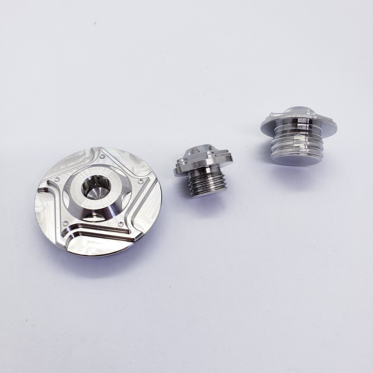 COMBO Ốc mâm lửa + nắp nhớt Salaya gắn xe máy Wave, dream, exciter, winner, sirius, satria... mẫu sao xéo inox 304