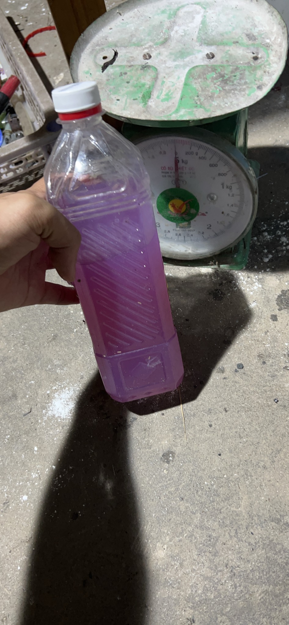 1kg Nhựa Composite Polyester Resin+xúc tác chống thấm, đúc tượng, đúc khuôn, giả đá, cẩm thạch, vá lủng, làm xuồng 1kg keo + xúc tác