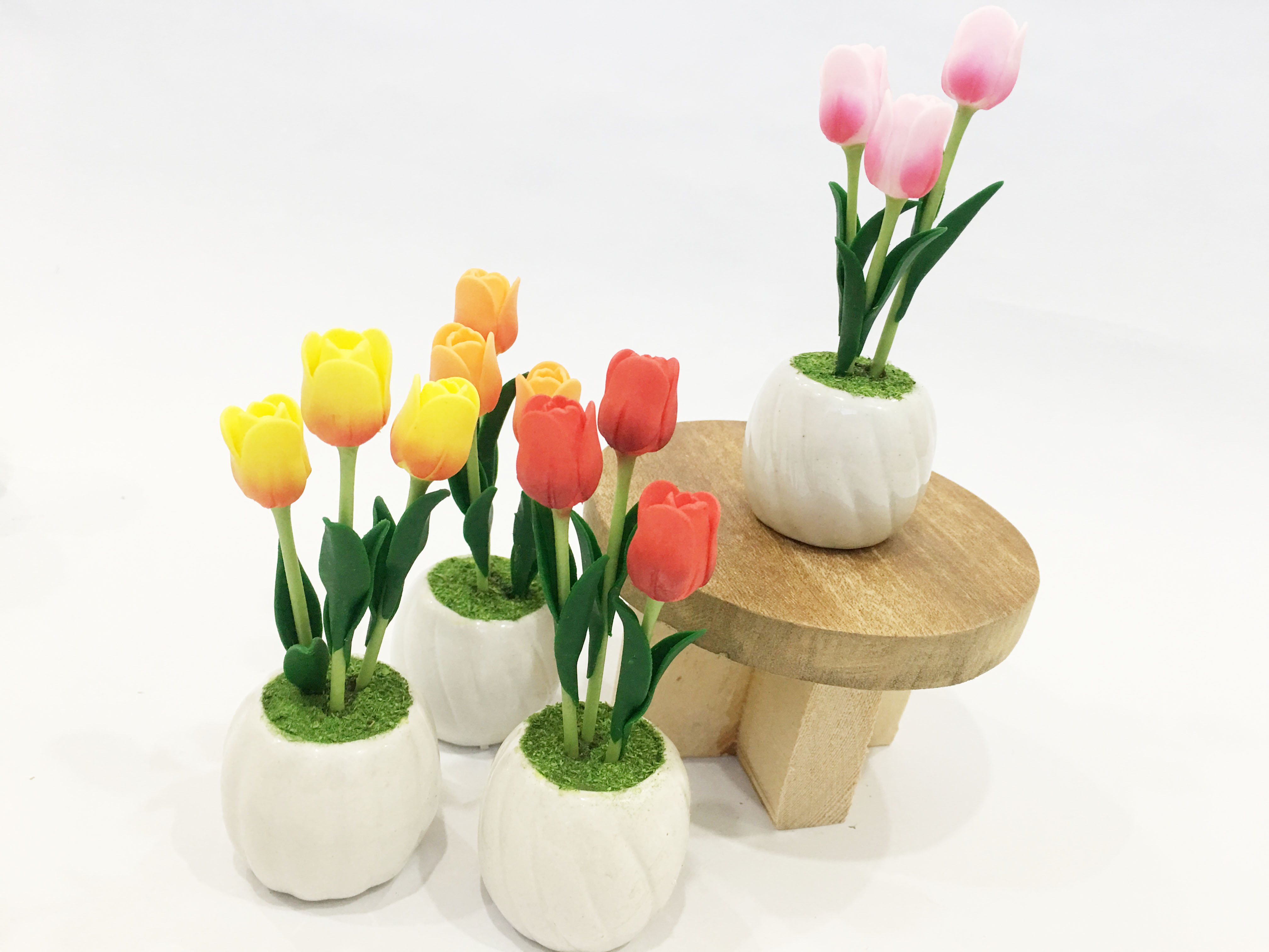 Chậu hoa đất sét mini - Cây tulip / Hoa uất kim hương - Quà tặng trang trí handmade