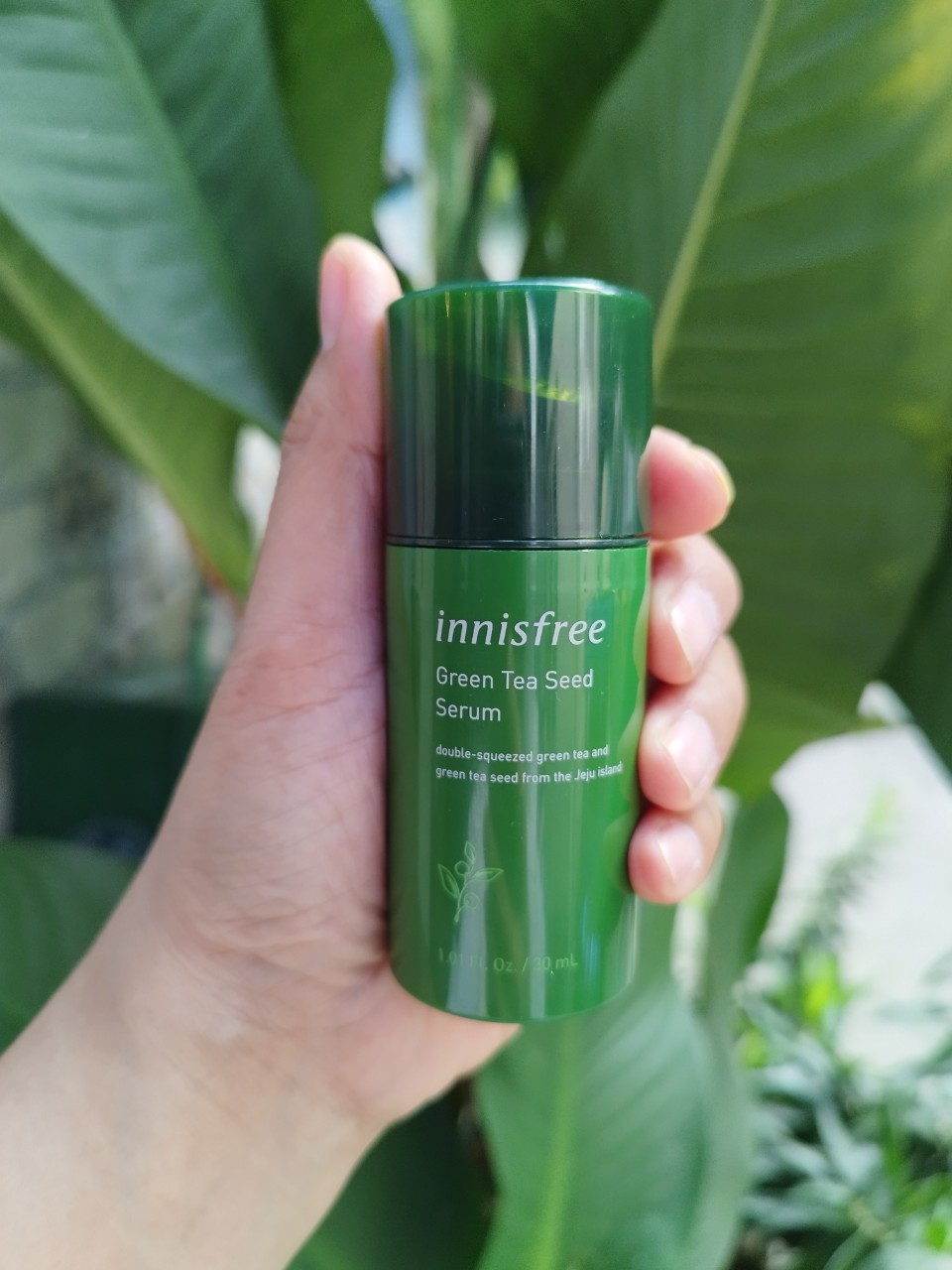 Serum / tinh chất dưỡng da kiềm dầu Innisfree Green Tea Seed double-squeezed jeju island 30ml