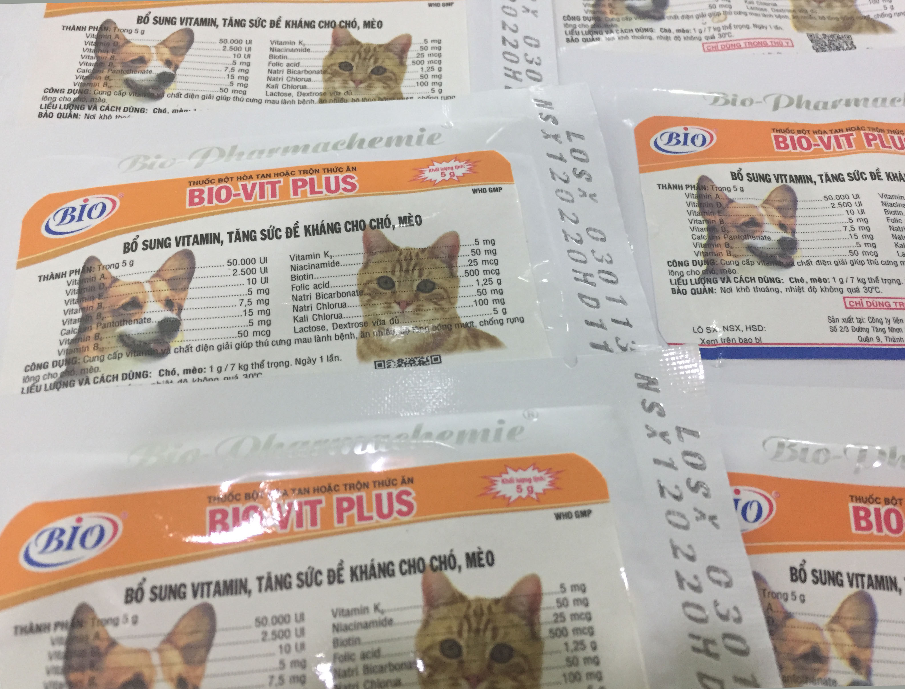 [HCM]Bổ sung vitamin tăng sức đề kháng cho chó mèo Bio-Vit Plus gói 5g
