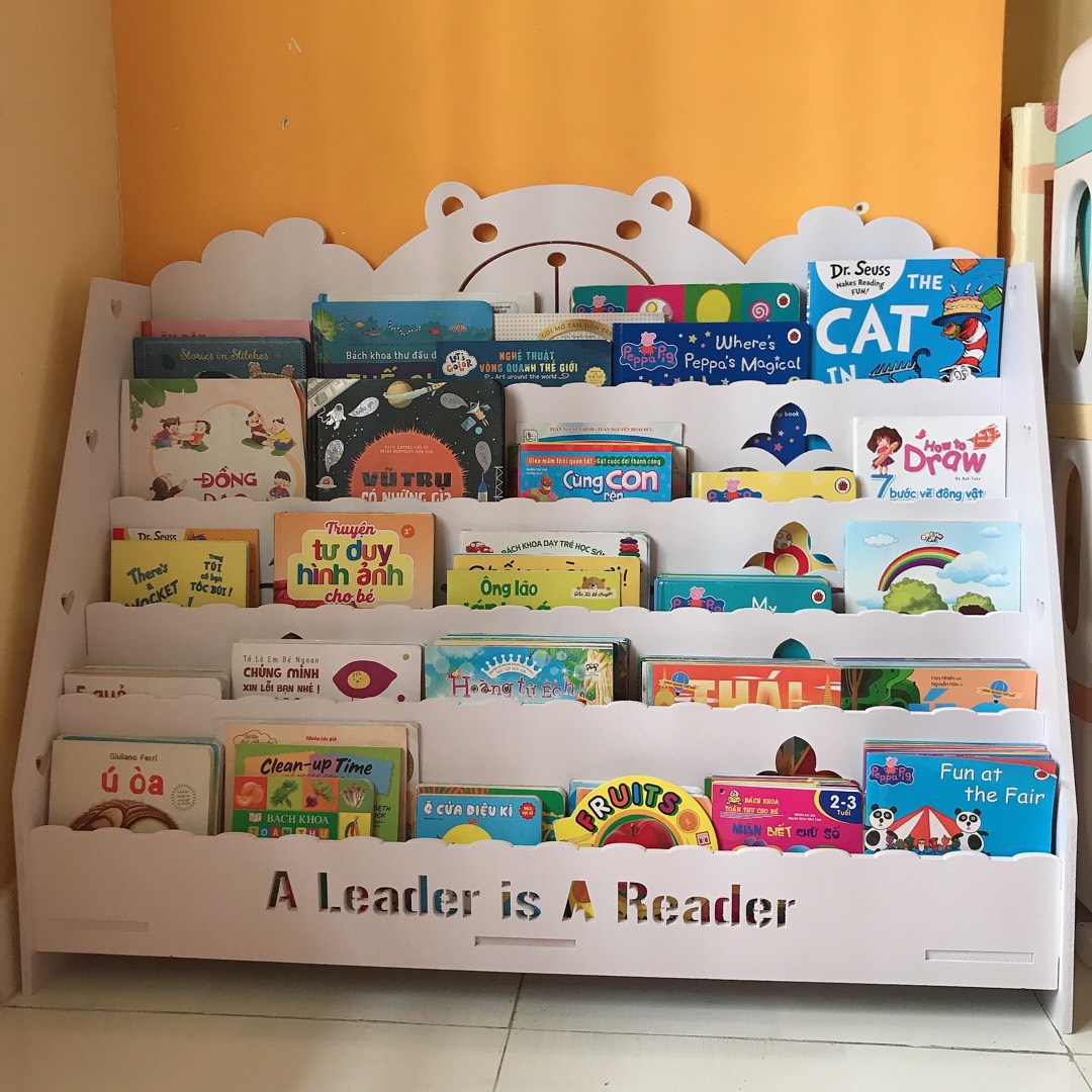 Kệ sách gấu 4