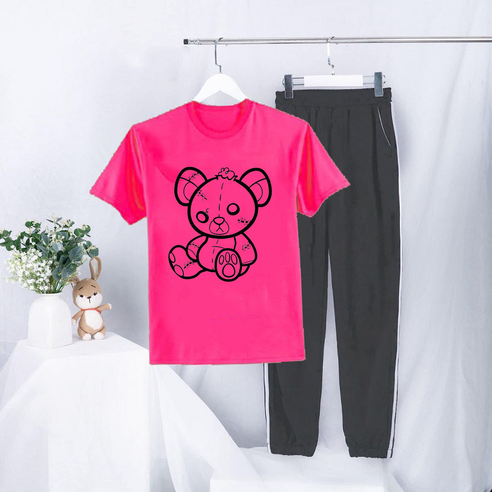 Sét Bộ Đồ Quần Áo Thời Trang Ulzzang Nữ Ngắn Tay Mùa Hè Siêu Xinh Cute Mặc Đi Chơi Dạo Phố, Áo Hồng Cánh Sen Cotton In Gấu Băng Kèm Quần Thun Sọc Bo Gấu Phong Cách