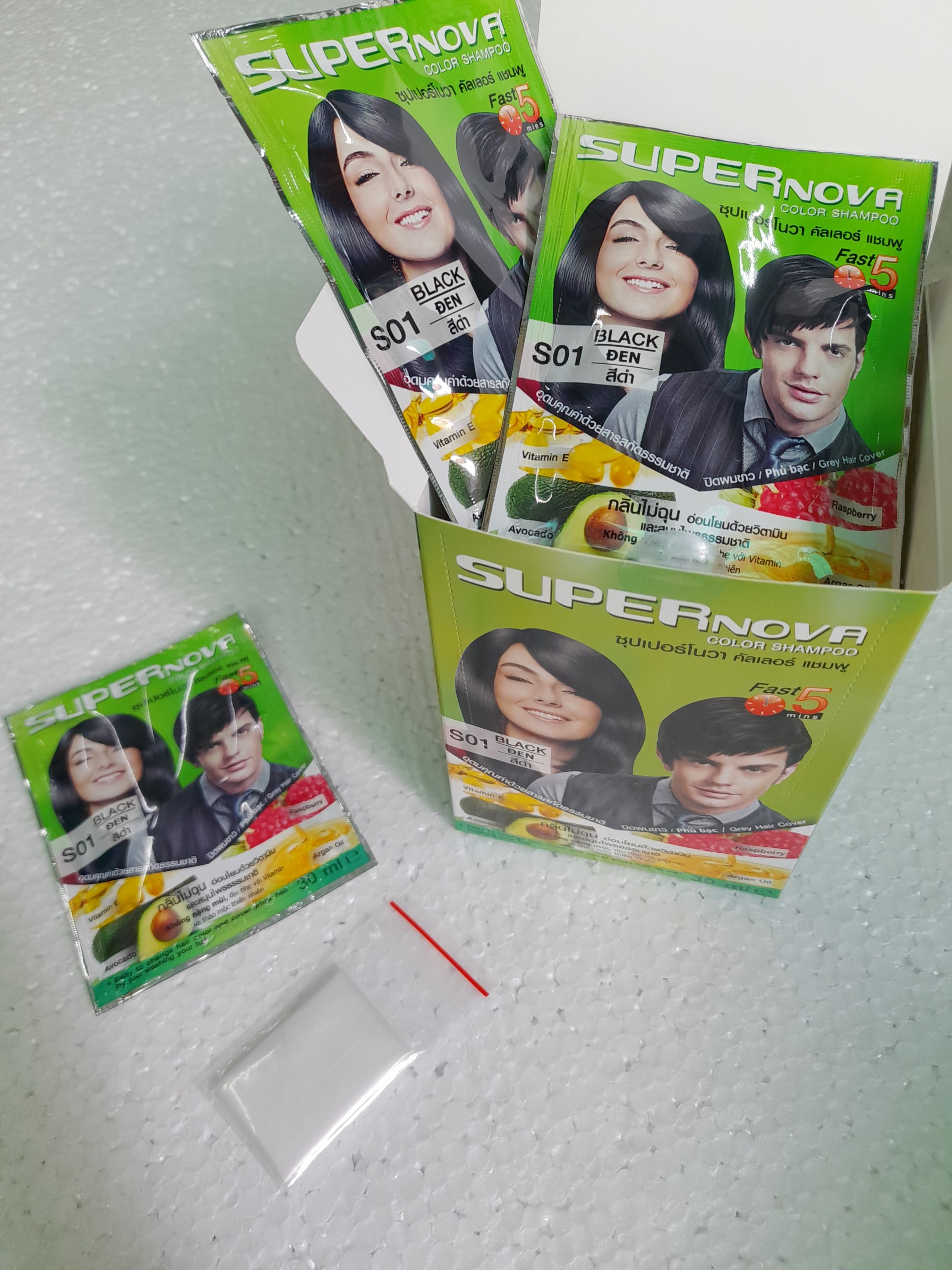 HCM [Đen] Combo 06 Dầu gội nhuộm tóc phủ bạc đen Thảo Dược Super Nova color Shampoo fast 5mins BLACK (Đen) #01
