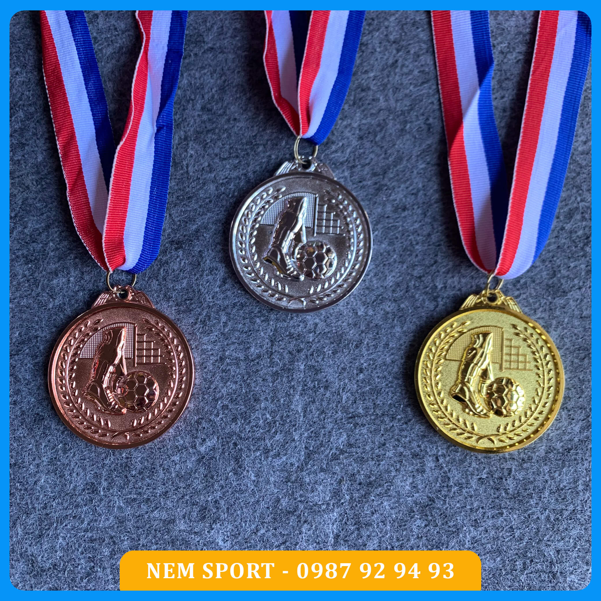 3 chiếc Huy chương Đá Bóng Kim Loại Vàng - Bạc - Đồng Đẹp