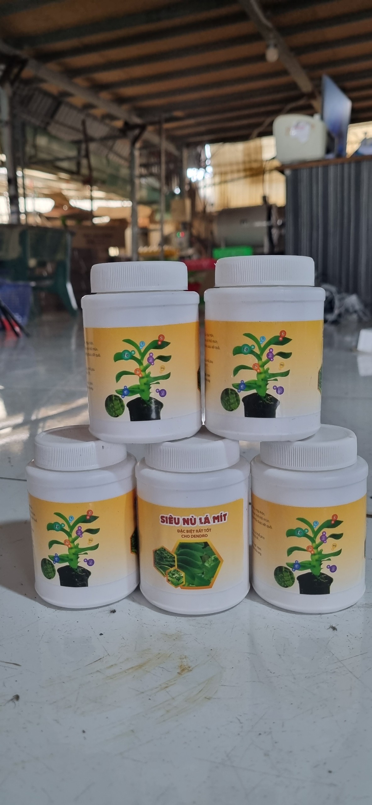 Chế phẩm lá mít siêu nù cho lan