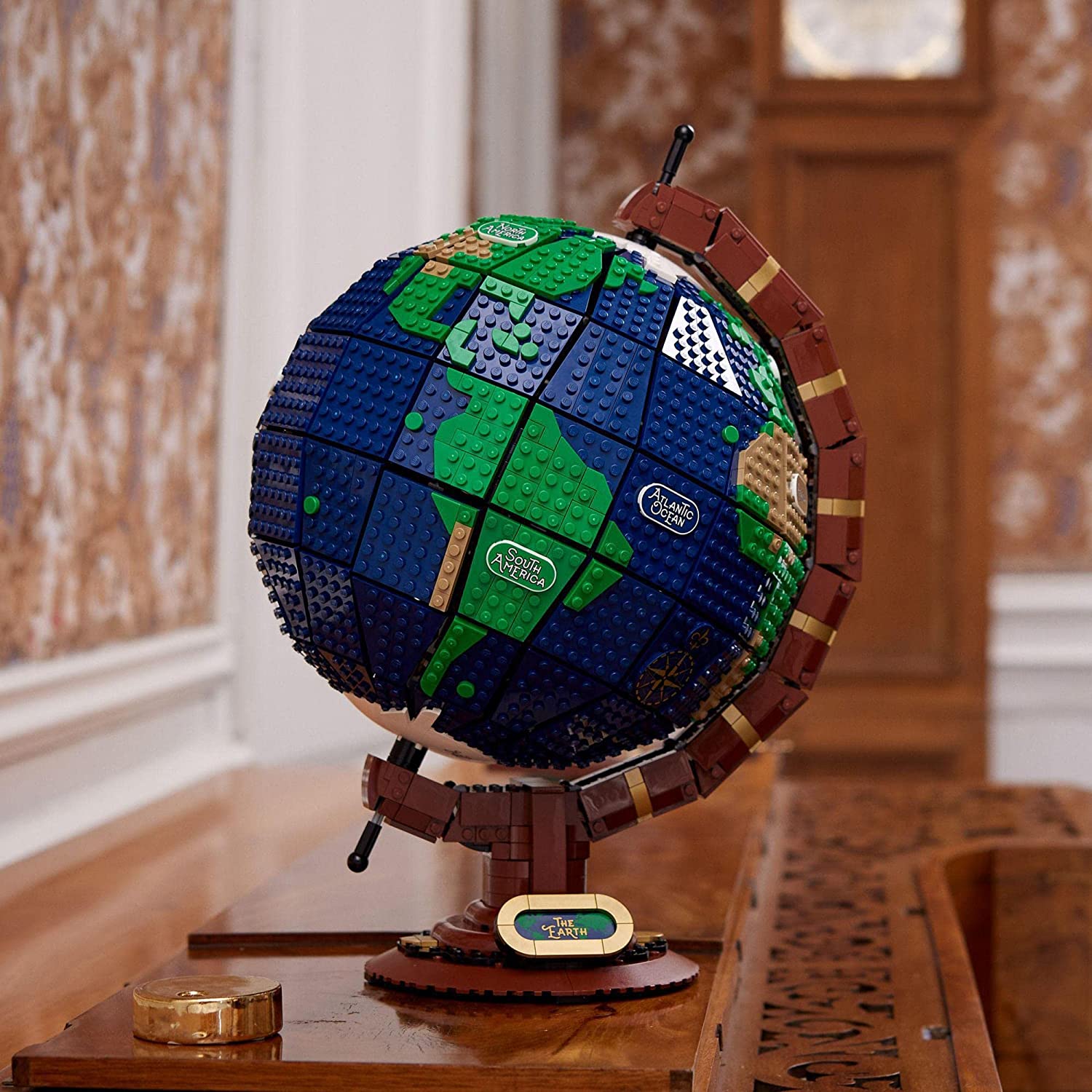 IN STOCK — Lego 21332 Ideas #040 Il Mappamondo The Globe (2022) — Misb EUR  299,99 - PicClick IT