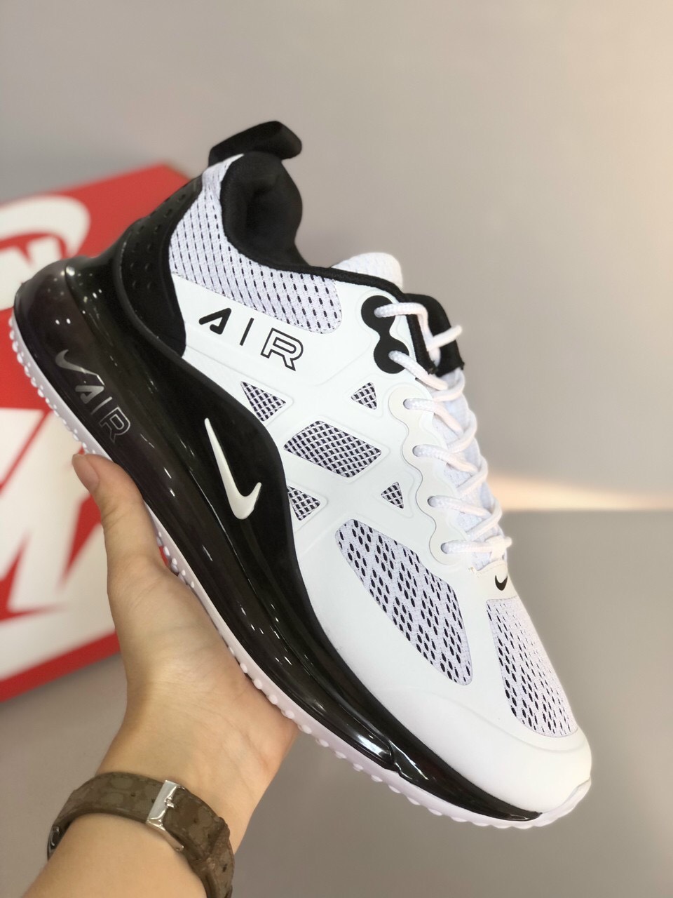 Giày thể thao chạy bộ cho nam Nike air max 720 full box