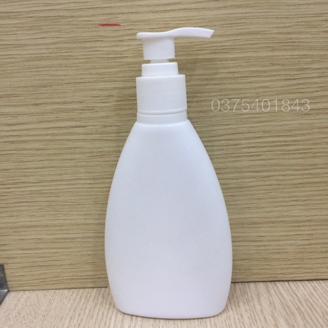 Chai Nhựa Hdpe Dạng Vòi Nhấn