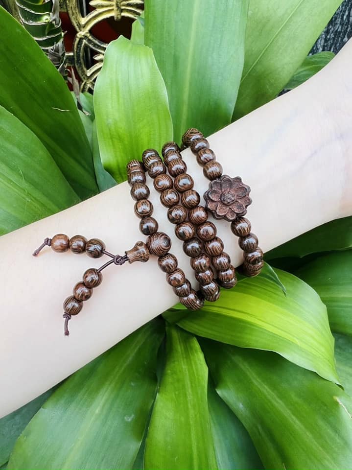 Vòng tay trầm hương - chuỗi vòng tay trầm tốc 108 hạt