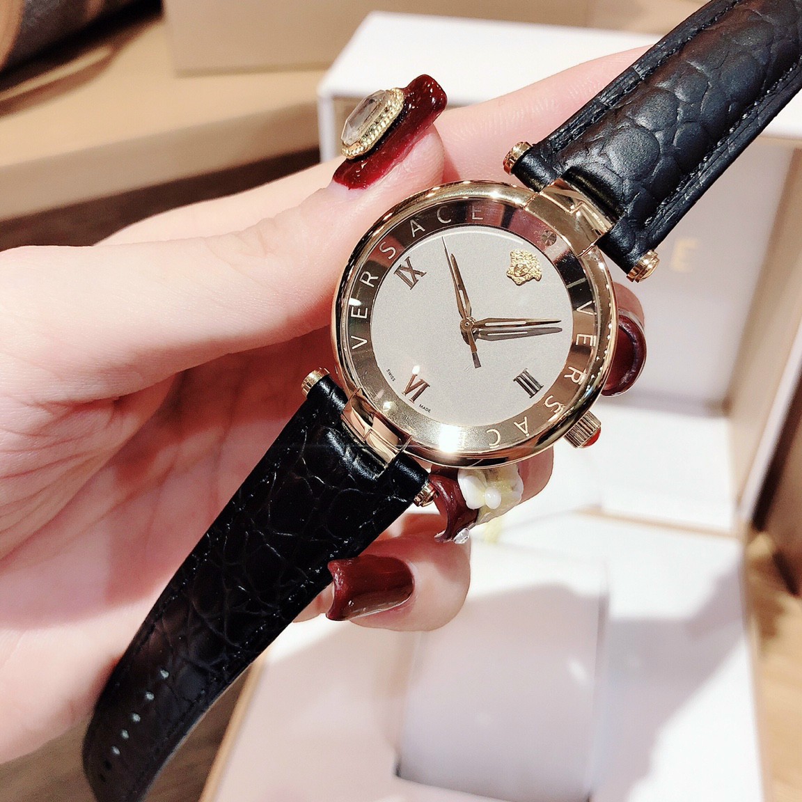 [HCM] watches leather strap ladies lapel R$ ace VELU002227 revive watch machine battery shell gold size 34mm Full box stainless steel shell, high-end luxury