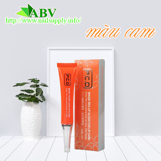 Dưỡng kích màu môi pcd sau xăm