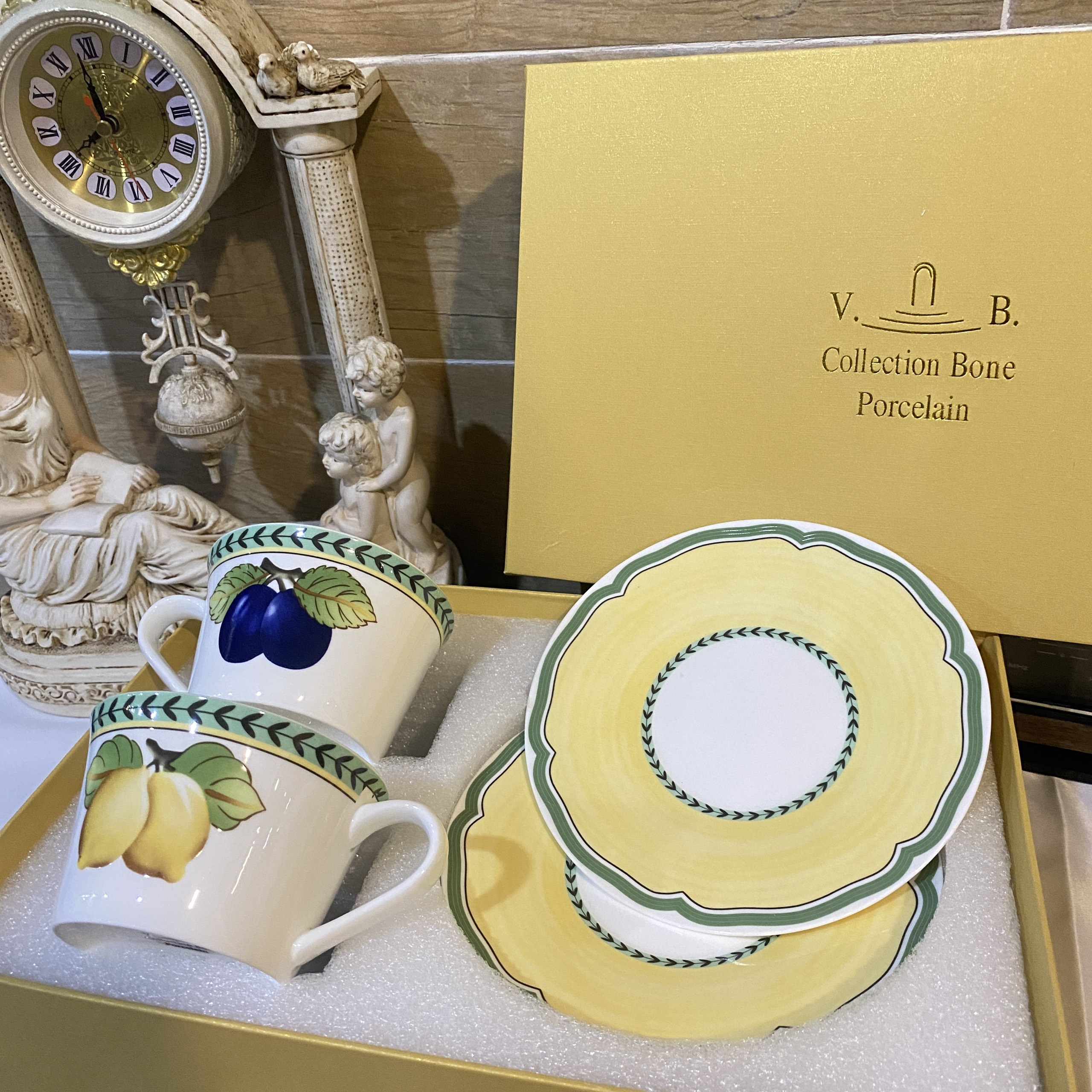 Villeroy & Boch French Garden Fleurence tea cup-Bộ tách trà 2 dĩa + 2 tách Fleurence của Vườn Pháp Villeroy & Boch