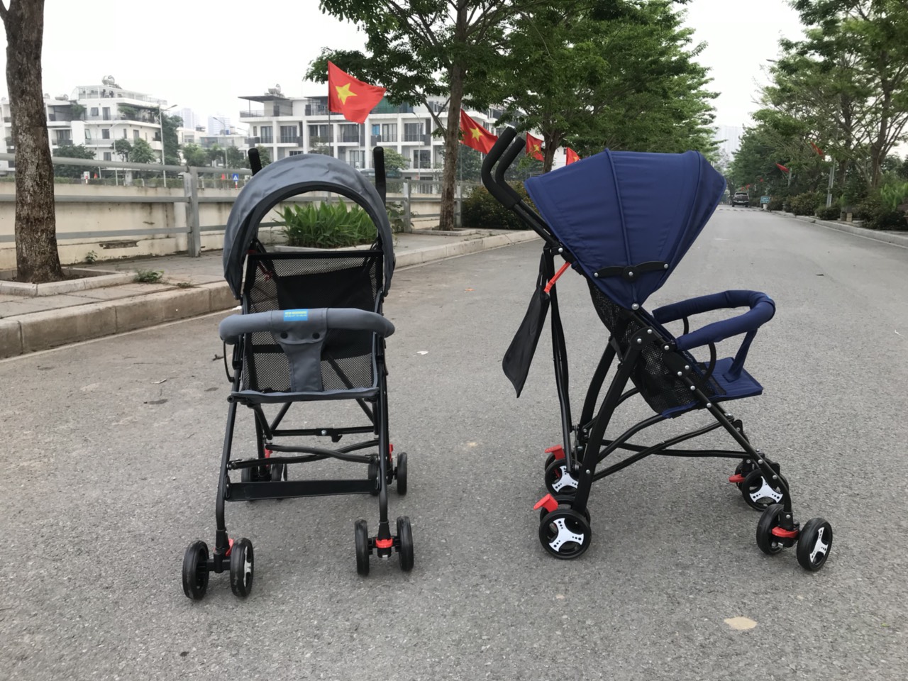 Xe đẩy lưới siêu nhẹ siêu thoáng khí, xe đẩy gập gọn new beginning
