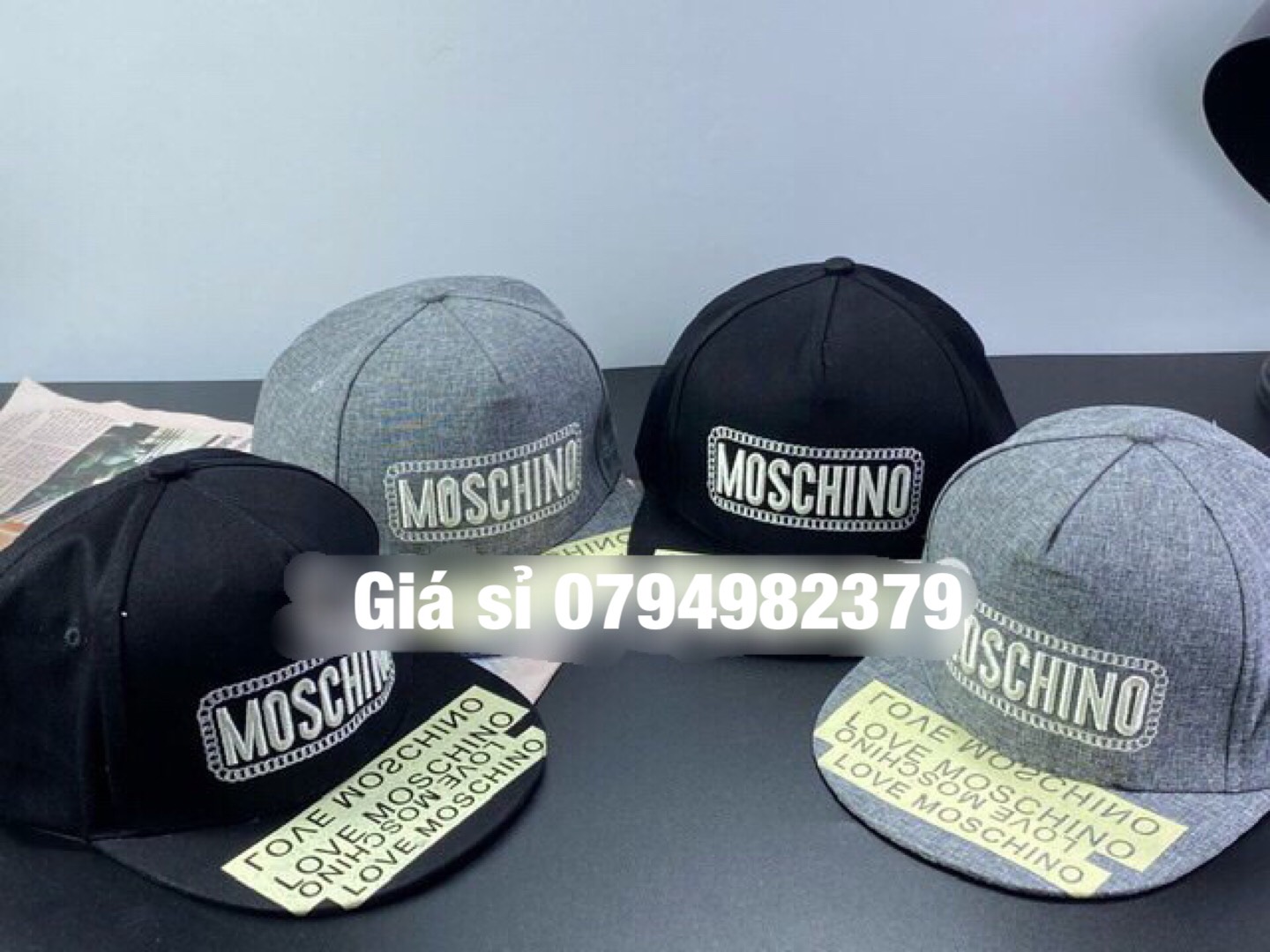 Nón snapback - mũ hiphop dành cho bé trai 3 - 9 tuổi MOSCHINO cực cool ngầu - siêu dễ thương